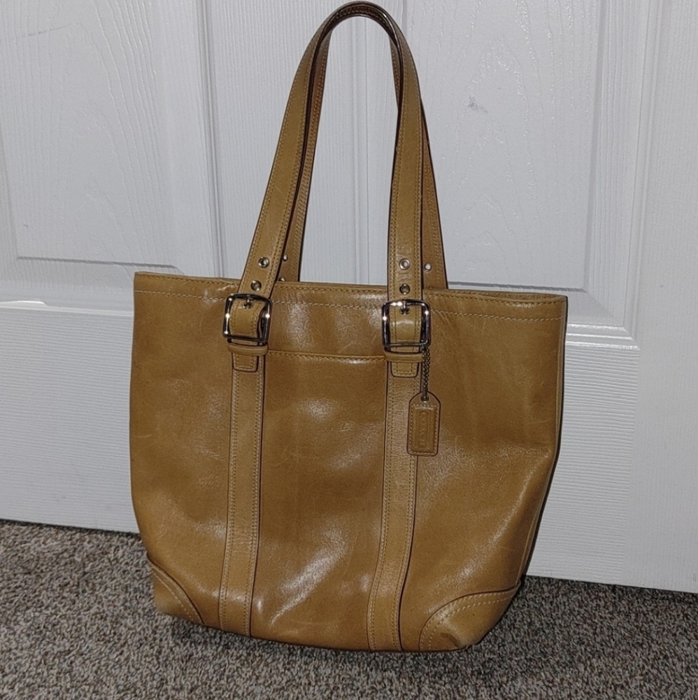 Coach leather tote purse